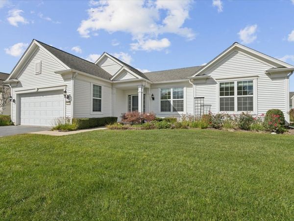 3228 Province Circle , Mundelein, IL 60060