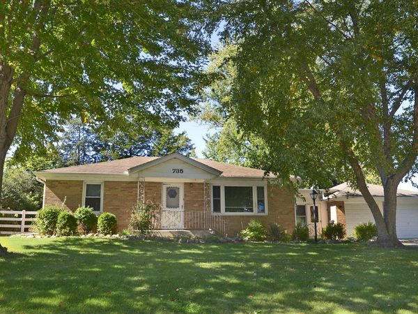735 Sherwood Avenue , Ottawa, IL 61350