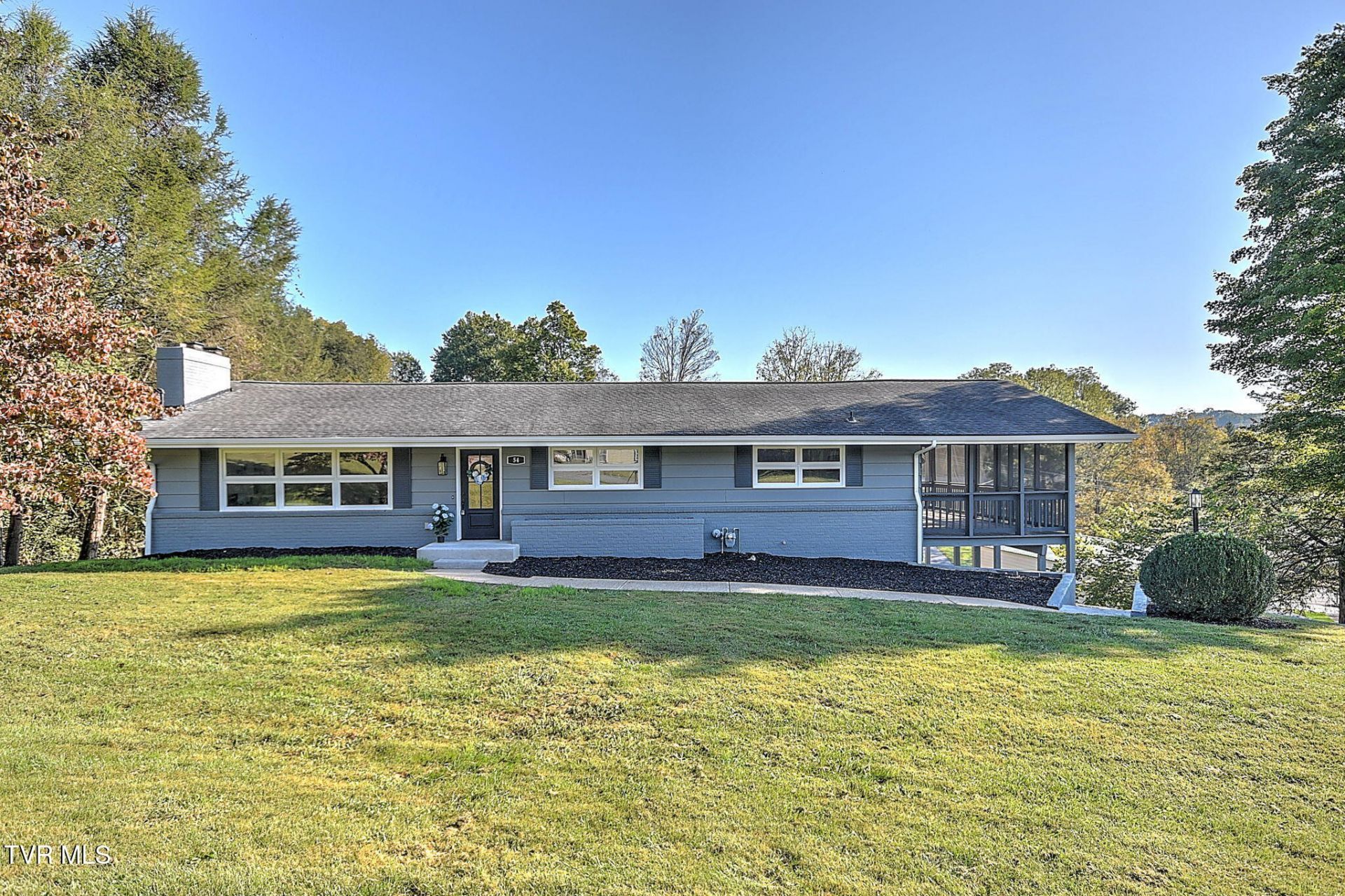 54 Crown Circle, Bristol, TN 37620 Main Photo