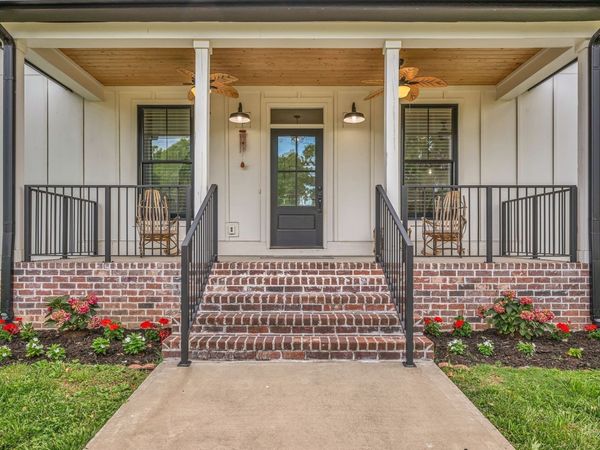 219 McCreary Heights , Dickson, TN 37055