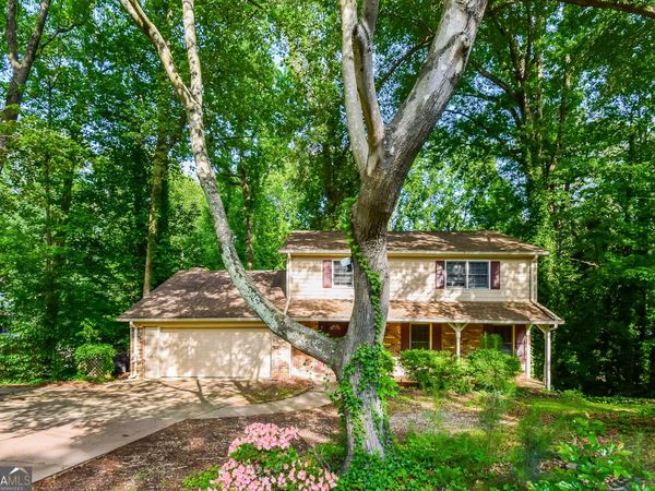 4533 Holliston Road, Atlanta, GA 30360