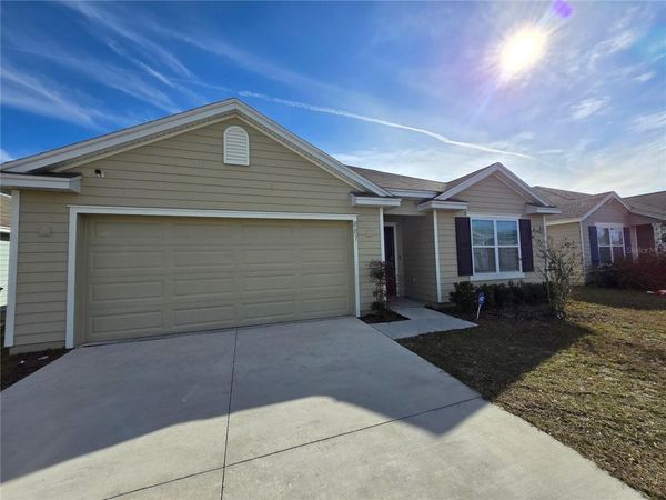 887 NW 250TH DRIVE , NEWBERRY, FL 32669