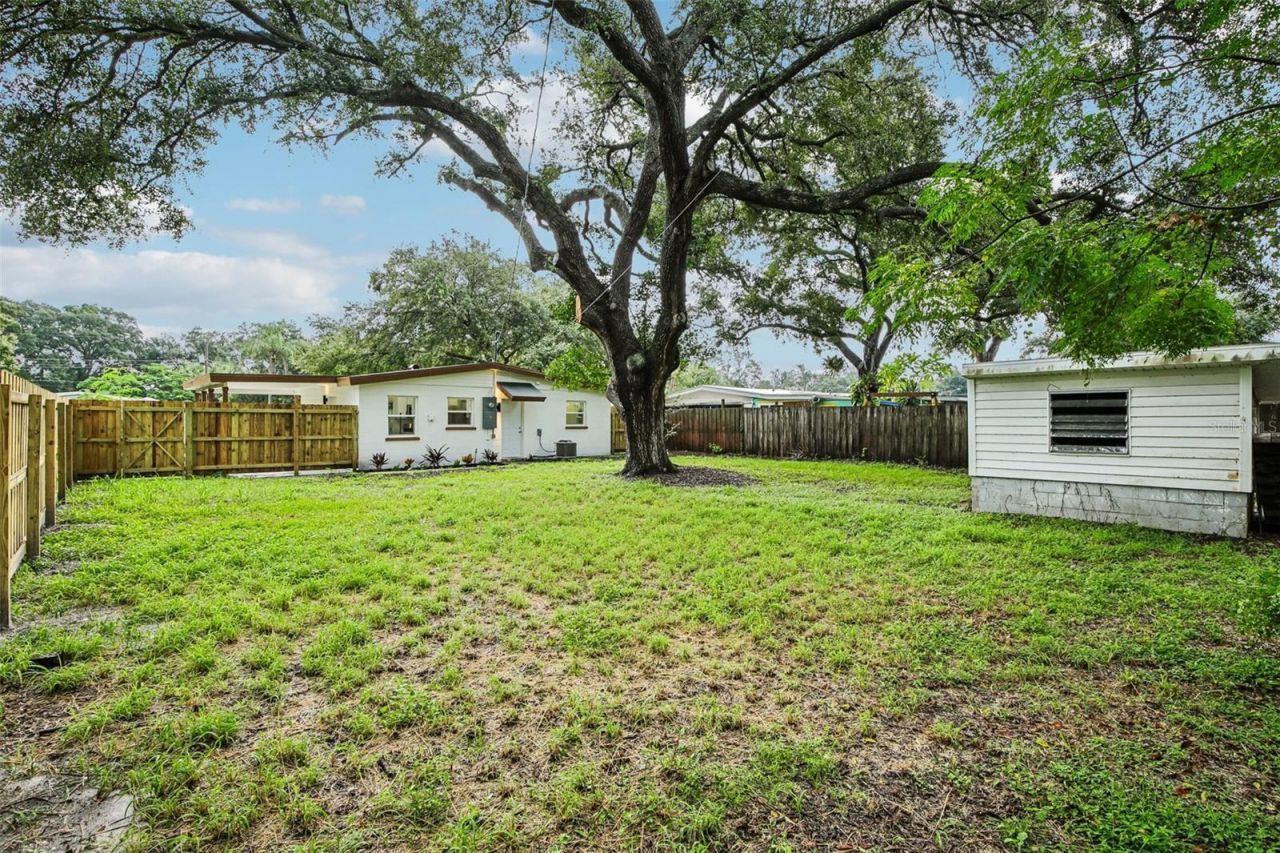 334 E Cornelius Circle, Sarasota, FL 34232 Photo