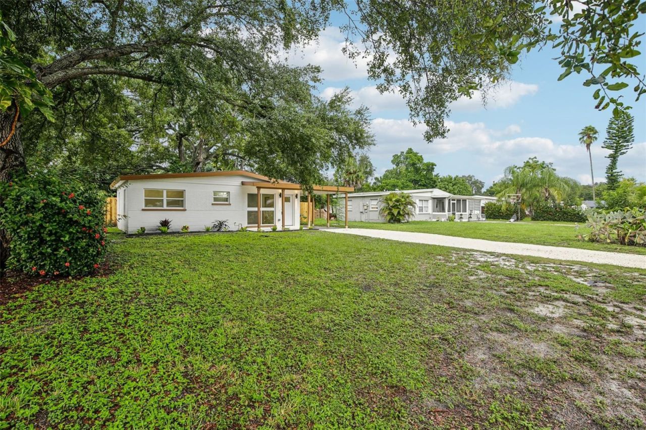 334 E Cornelius Circle, Sarasota, FL 34232 Photo
