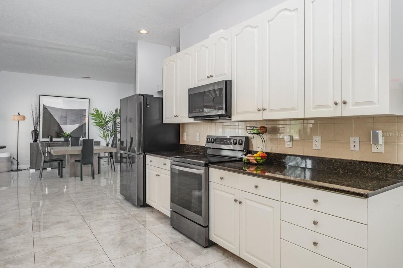 121 7th Street, Belleair Beach, FL 33786 Photo