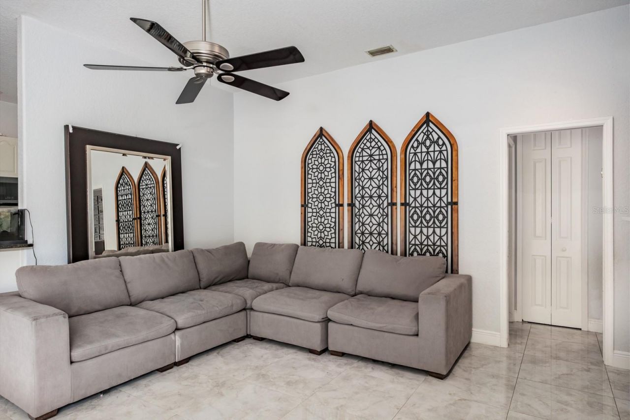 121 7th Street, Belleair Beach, FL 33786 Photo