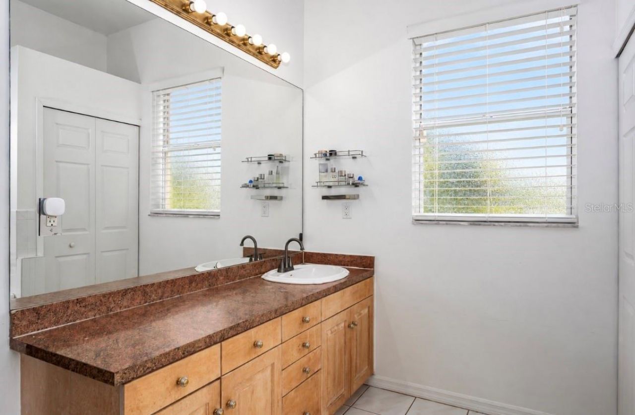 121 7th Street, Belleair Beach, FL 33786 Photo