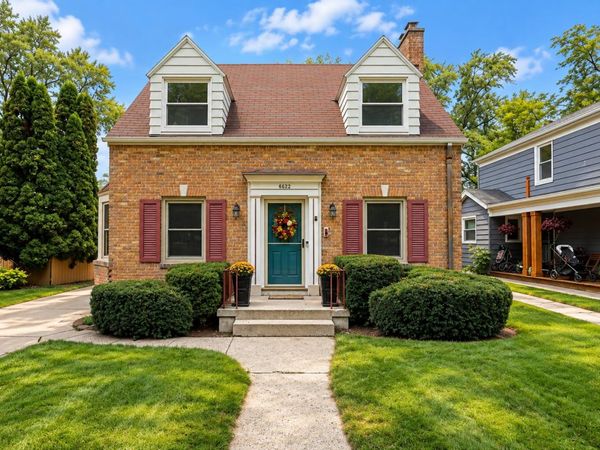 6602 W Hadley St, Milwaukee, WI 53210