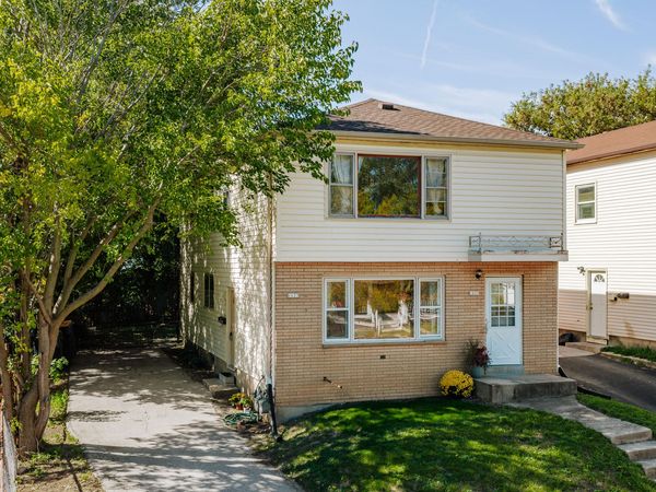 1631 S 94th Pl, West Allis, WI 53214