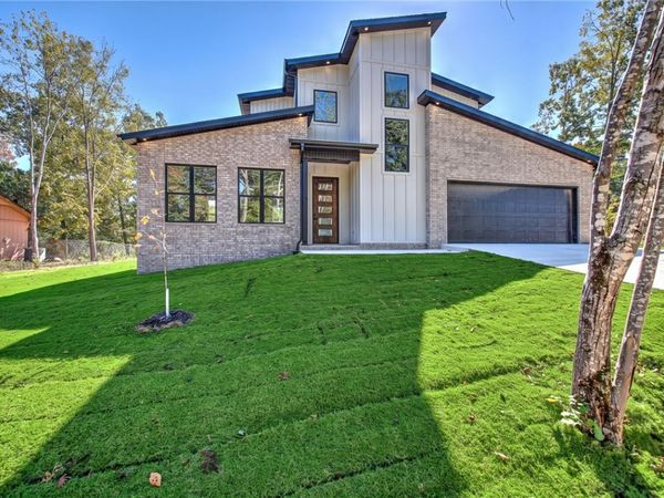 11 Boxford Circle , Bella Vista, AR 72715