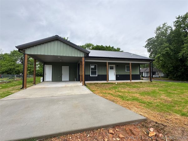8 W Main Street, Westville, OK 74965
