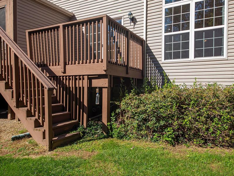 676 Spring Valley Drive , Lewis Center, OH 43035 Photo 29
