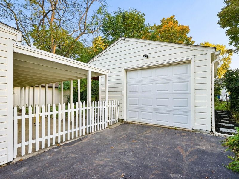 345 E Park Street , Westerville, OH 43081 Photo 24