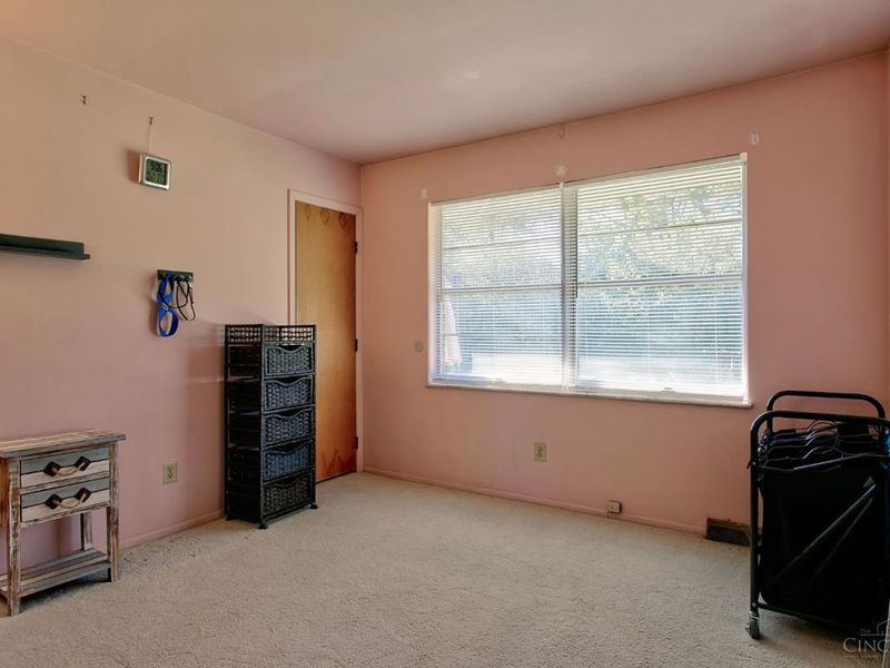 907 Waycross Road, Forest Park, OH 45240 Photo 10