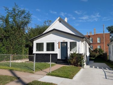 2710 Shirley Street, Omaha, NE 68105