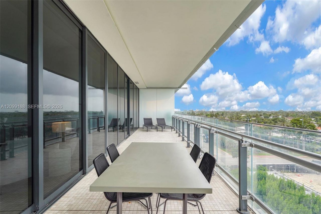 8701 Collins Ave , Unit 603, Miami Beach, FL 33154 Photo