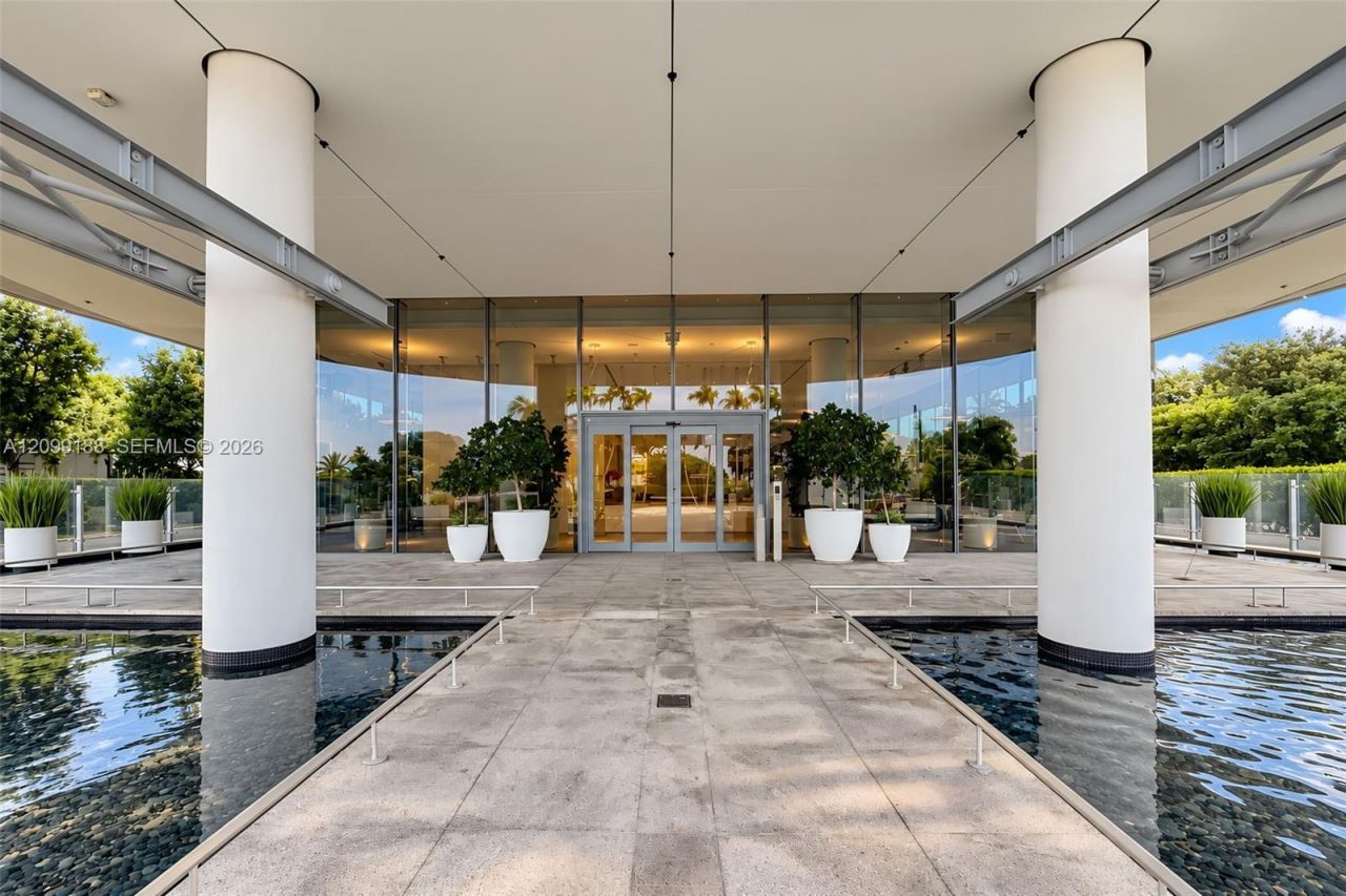 8701 Collins Ave , Unit 603, Miami Beach, FL 33154 Photo