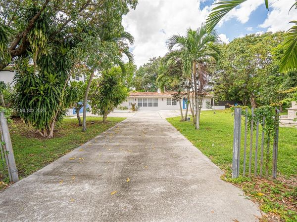 5613 Pierce St , Unit 2, Hollywood, FL 33021