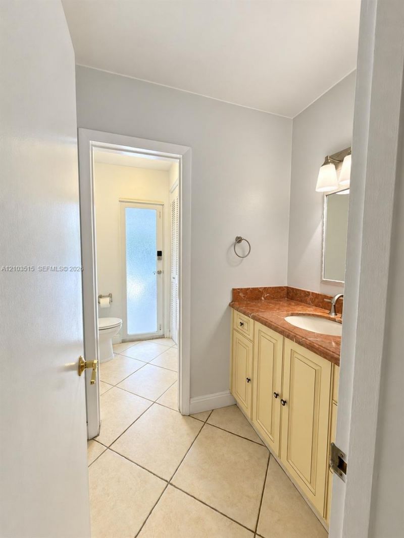 11802 SW 106th Ave , Miami, FL 33176 Photo