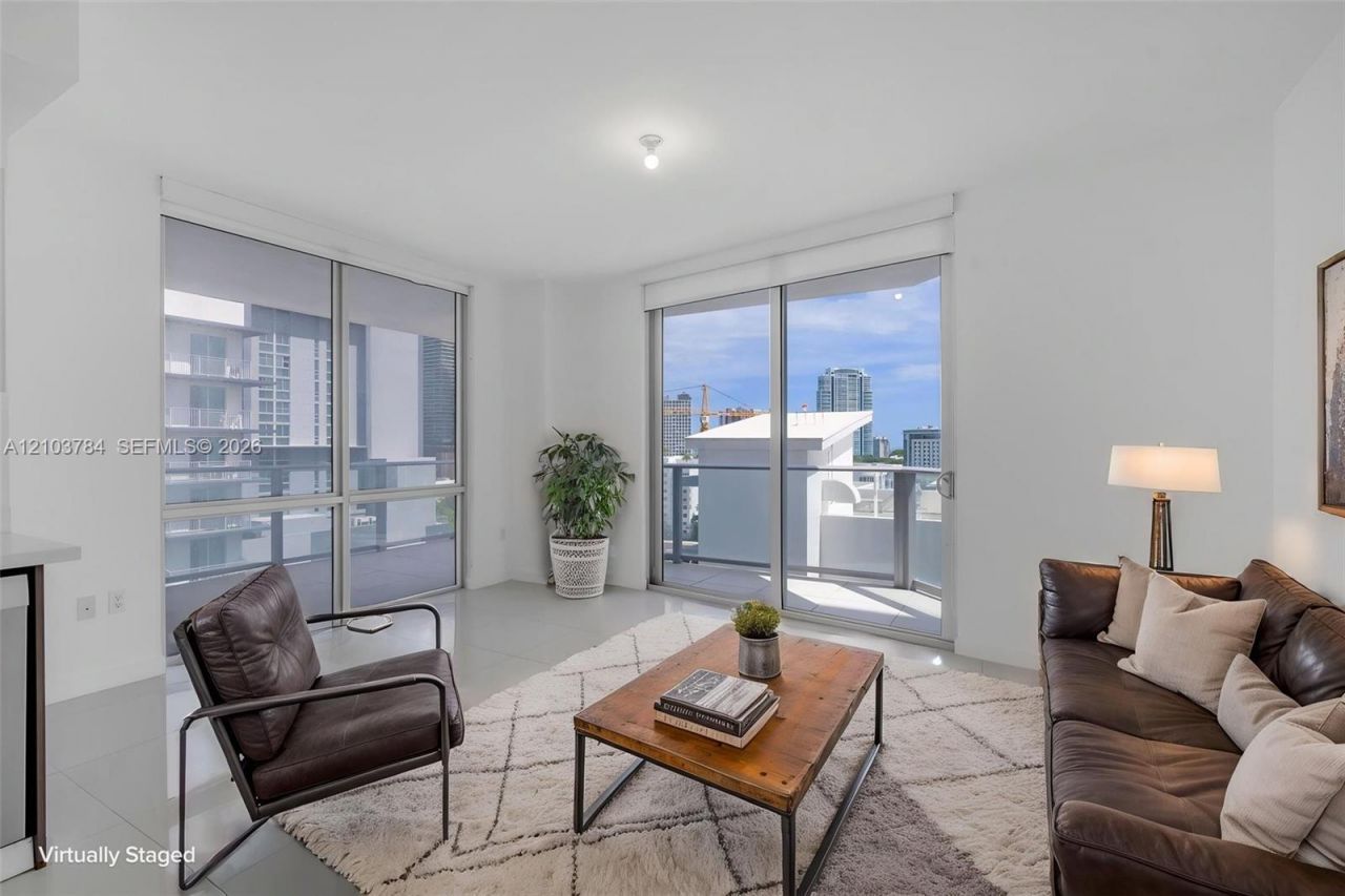 1010 SW 2nd Ave , Unit 1003, Miami, FL 33130 Photo