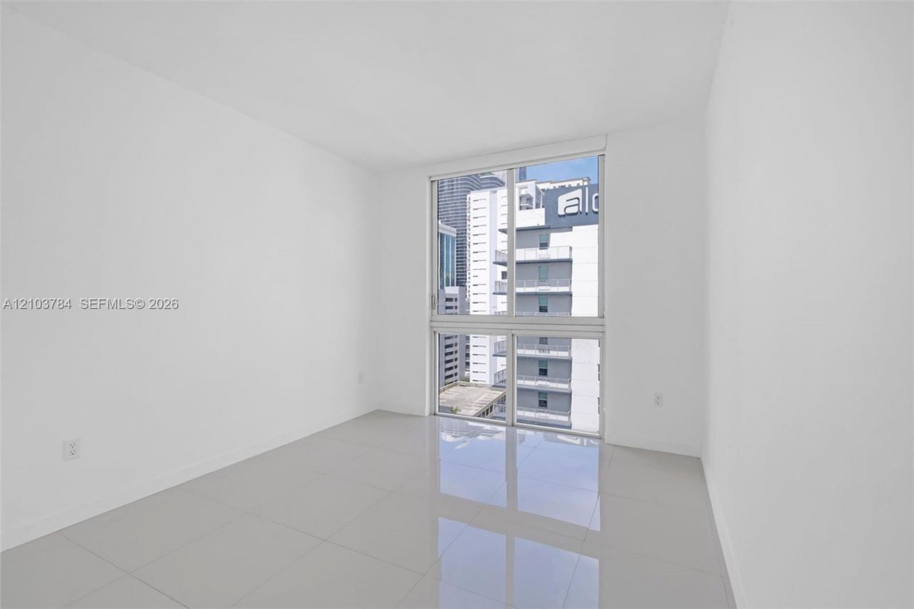 1010 SW 2nd Ave , Unit 1003, Miami, FL 33130 Photo