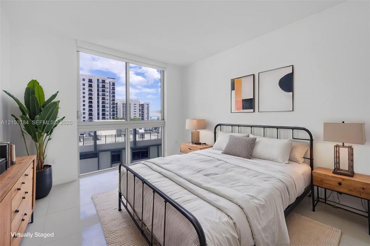 1010 SW 2nd Ave , Unit 1003, Miami, FL 33130 Photo