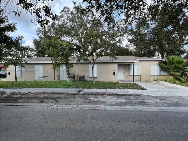 1565 NW 47th St , Unit 1563, Miami, FL 33142