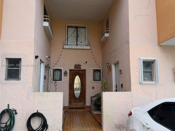 5890 W 25th Ct, Unit 6, Hialeah, FL 33016