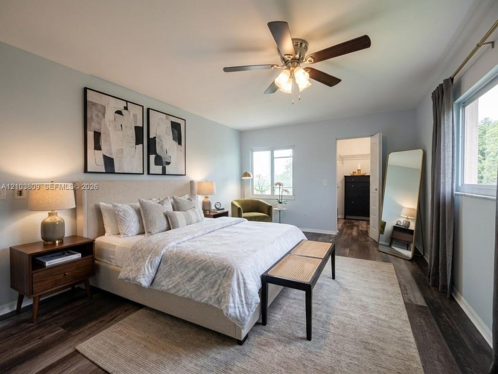 850 SW 133rd Ter , Unit 318B, Pembroke Pines, FL 33027 Photo