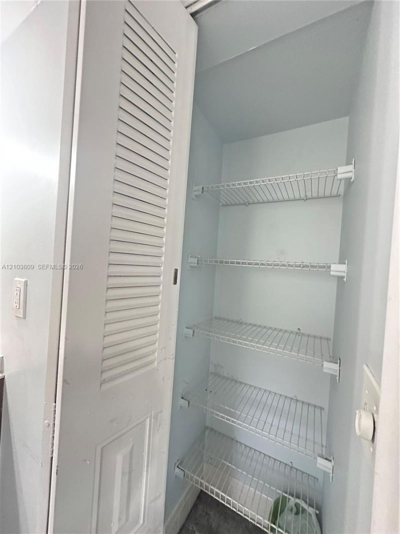 850 SW 133rd Ter , Unit 318B, Pembroke Pines, FL 33027 Photo