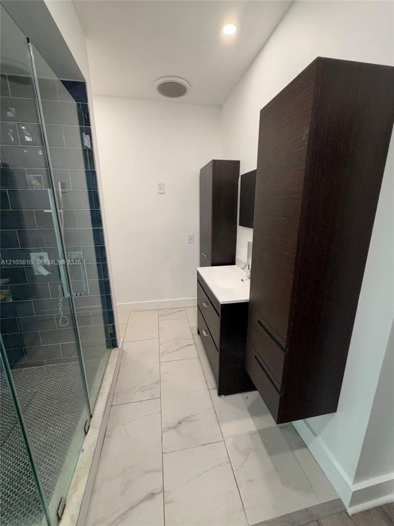2408 NE 135th St, Unit 2408, North Miami, FL 33181 Photo