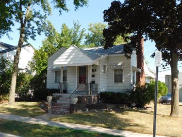 1175 Chapin Avenue, Birmingham, Mi 48009