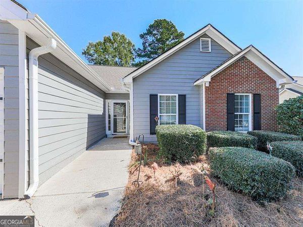 21 Freedom Drive NE, Cartersville, GA 30121