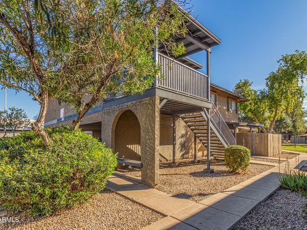 286 W Palomino Drive, Unit 104, Chandler, AZ 85225