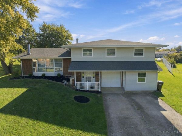 4541 Drayton Court, New Lebanon, OH 45440
