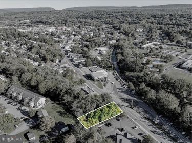 332 N 9TH STREET, STROUDSBURG, PA 18360
