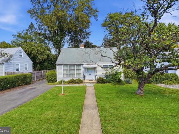 6824 WESTLAWN DRIVE, FALLS CHURCH, VA 22042