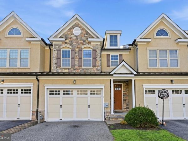 6 STONEHAVEN CIRCLE , GLEN MILLS, PA 19342