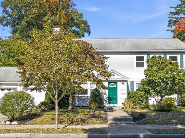 17 Madison Avenue, Unit 17, Newton, MA 02460