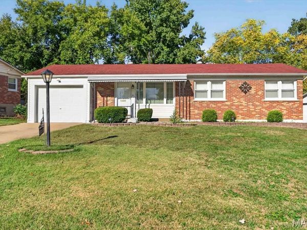 9335 Forman Road, Unincorporated, MO 63123