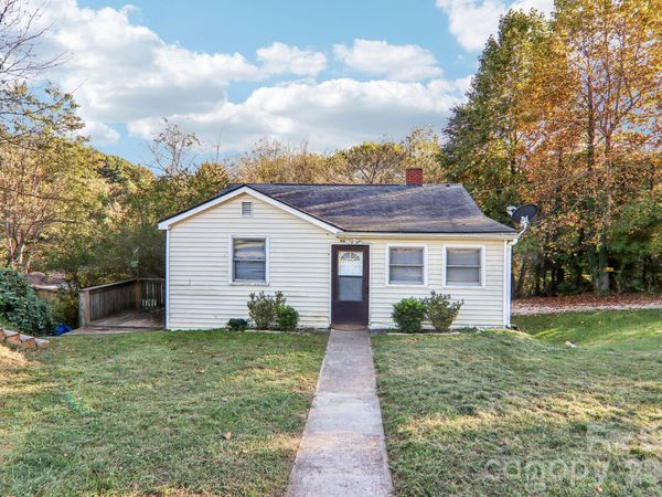 1991 & 1993 Plott Creek Road , Waynesville, NC 28786
