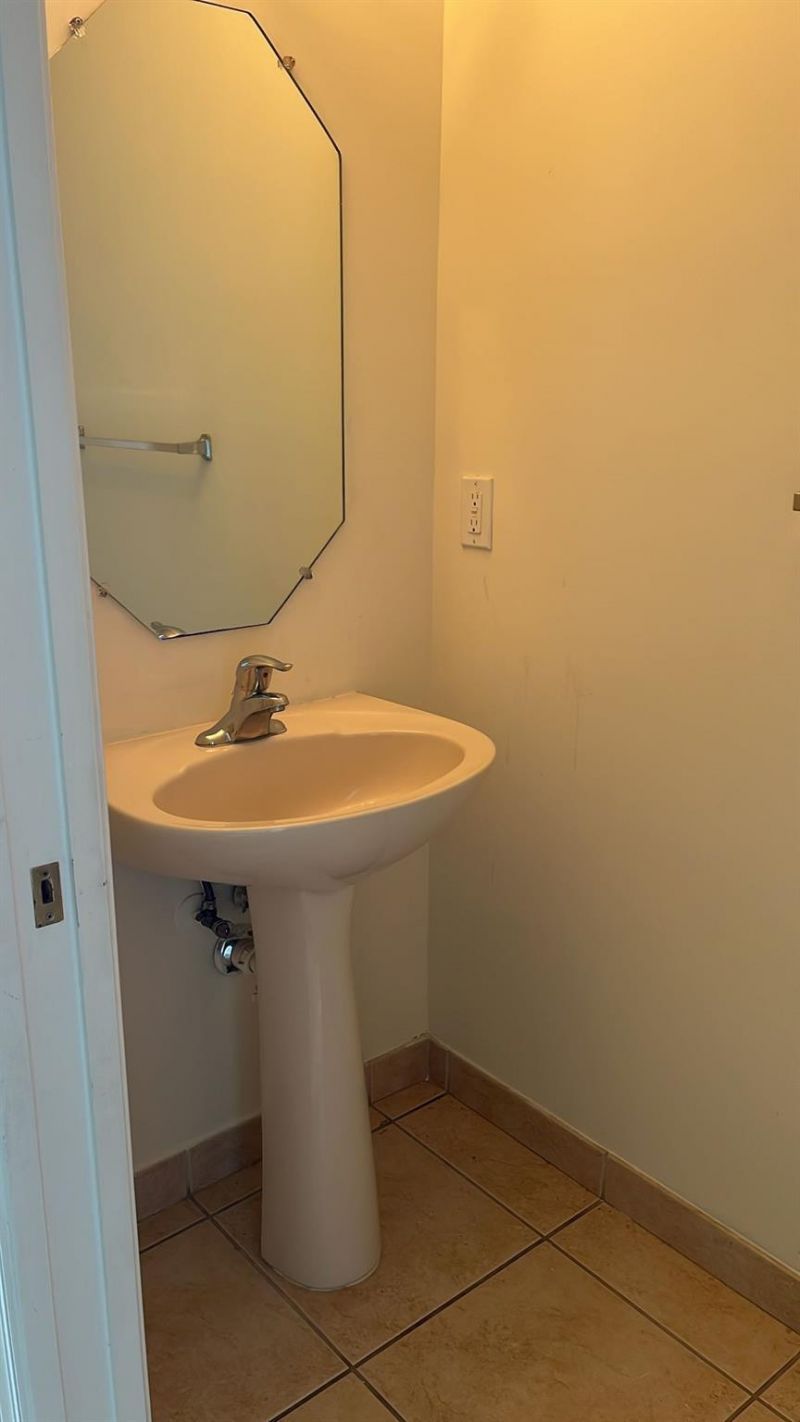2766 SW 82nd Avenue, Unit 105, Miramar, FL 33025 Photo