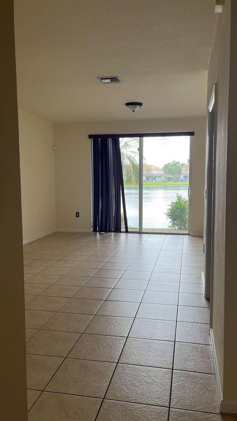 2766 SW 82nd Avenue, Unit 105, Miramar, FL 33025 Photo
