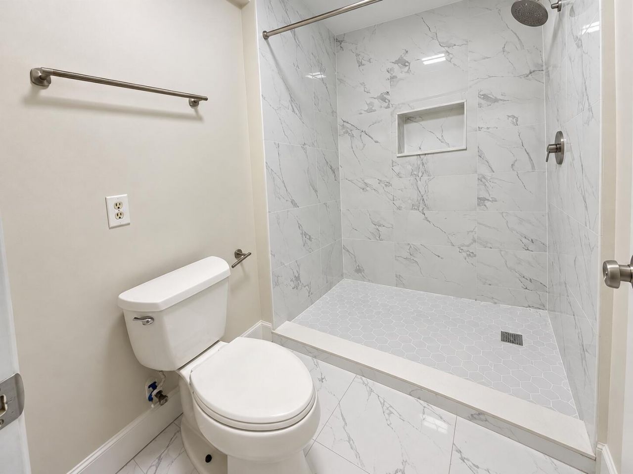 4020 NE 18th Avenue, Pompano Beach, FL 33064 Photo