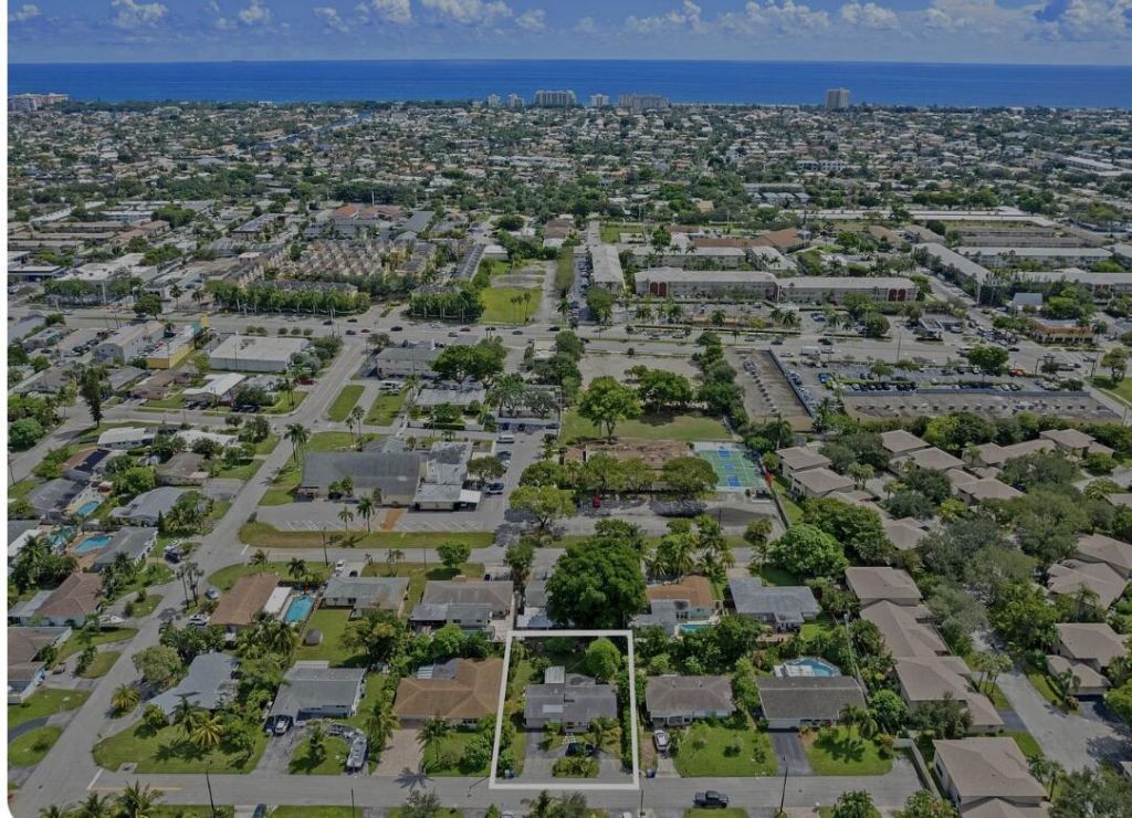 4020 NE 18th Avenue, Pompano Beach, FL 33064 Photo