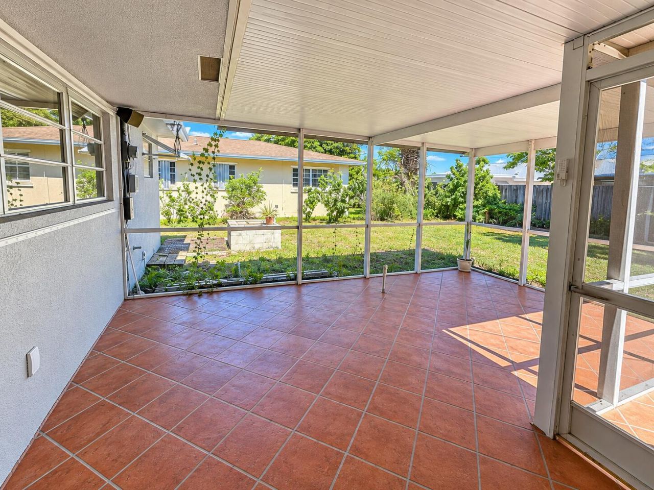 4020 NE 18th Avenue, Pompano Beach, FL 33064 Photo