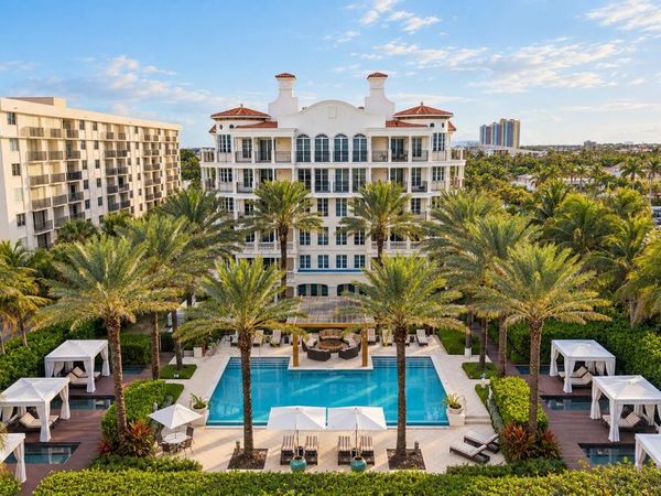 155 Ocean Avenue, Unit 502, Palm Beach Shores, FL 33404