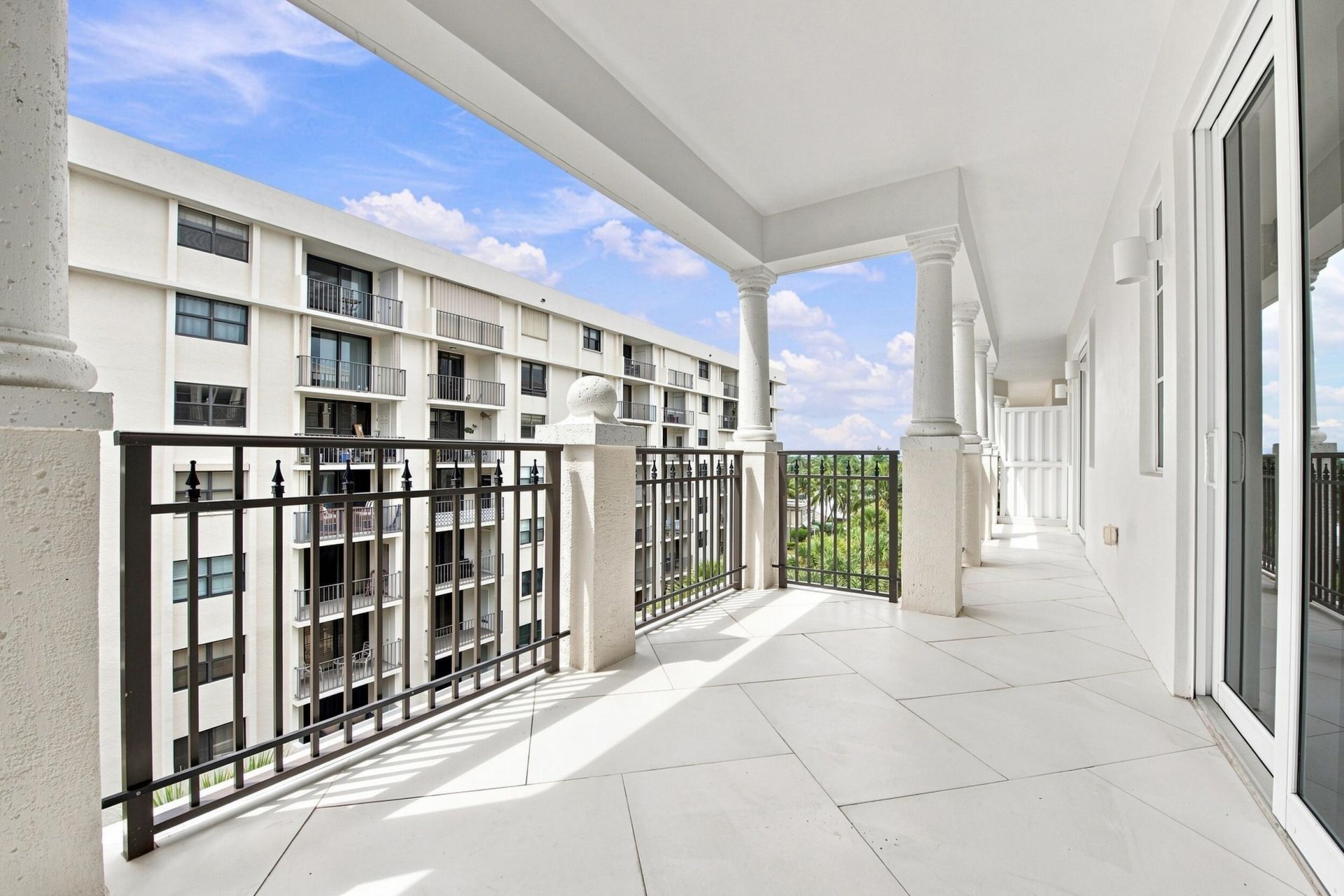 155 Ocean Avenue, Unit 502, Palm Beach Shores, FL 33404 Photo