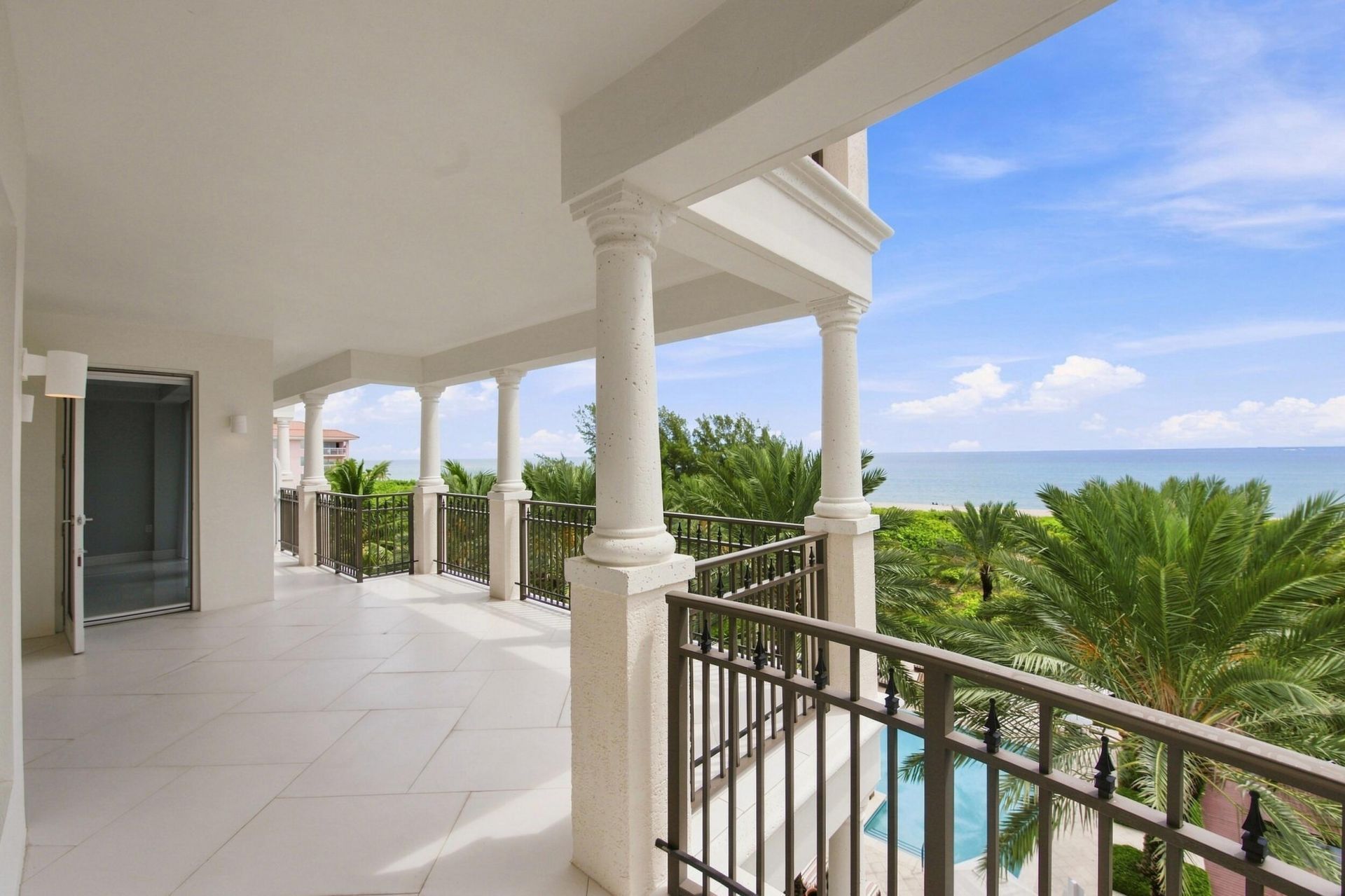 155 Ocean Avenue, Unit 502, Palm Beach Shores, FL 33404 Photo