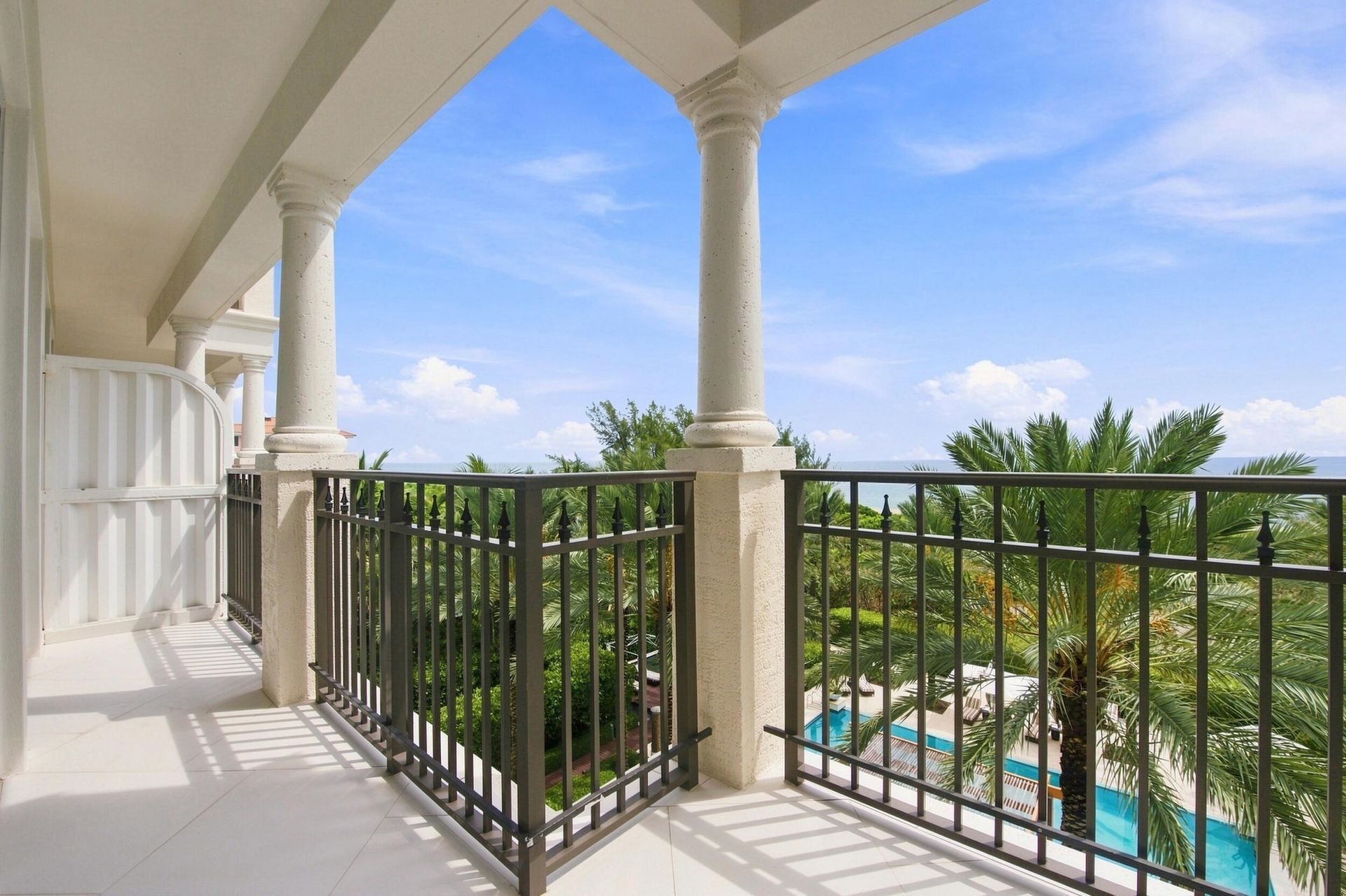 155 Ocean Avenue, Unit 502, Palm Beach Shores, FL 33404 Photo
